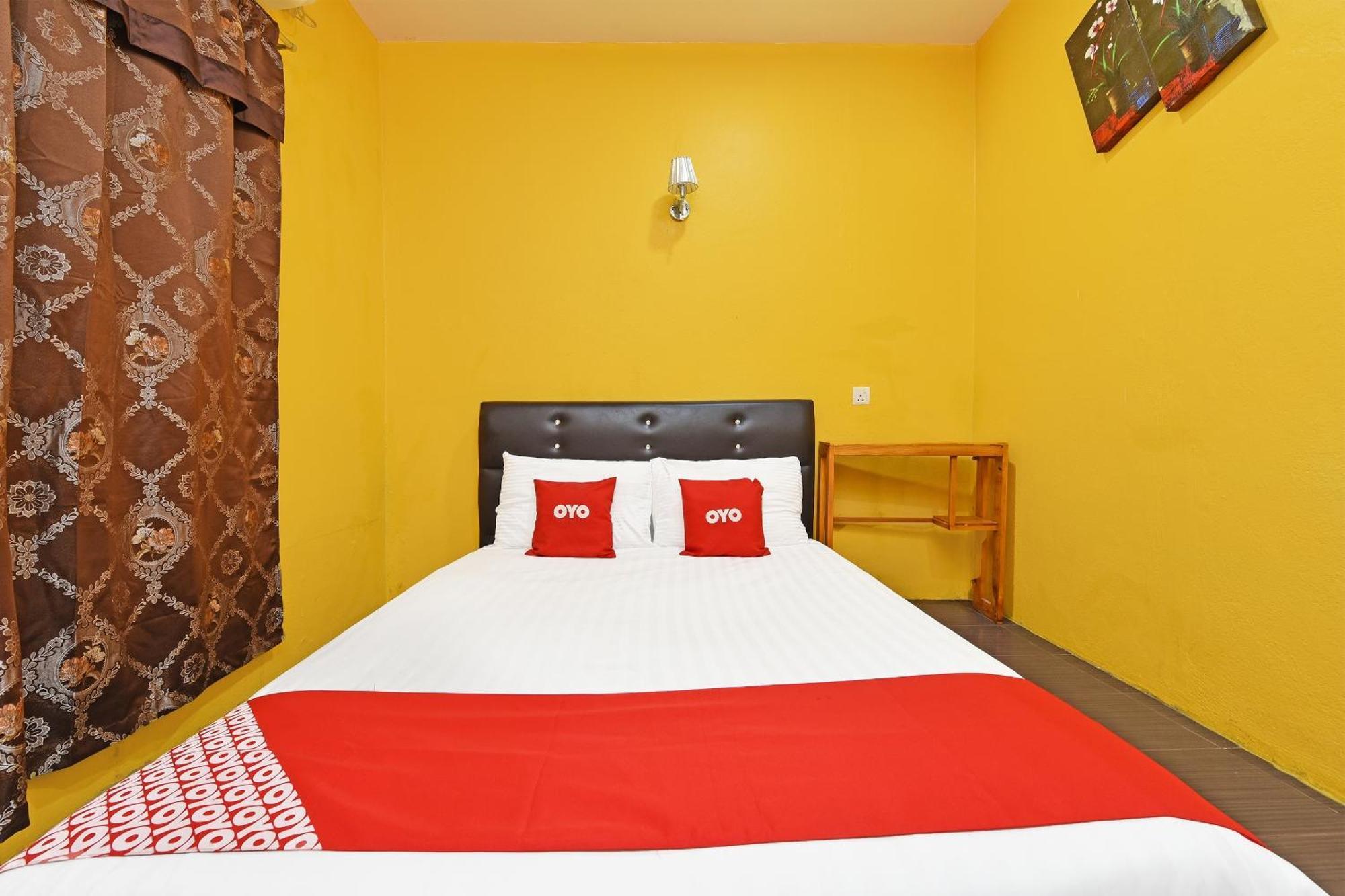Oyo 90561 Awan Biru Motel Pantai Cenang  Extérieur photo