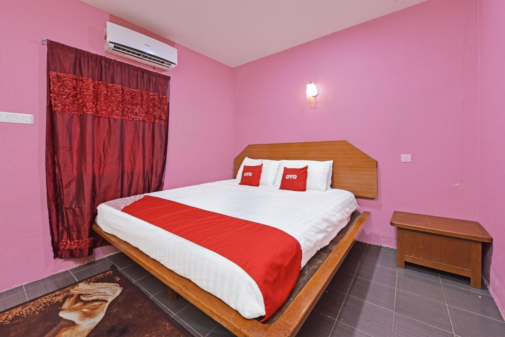 Oyo 90561 Awan Biru Motel Pantai Cenang  Extérieur photo