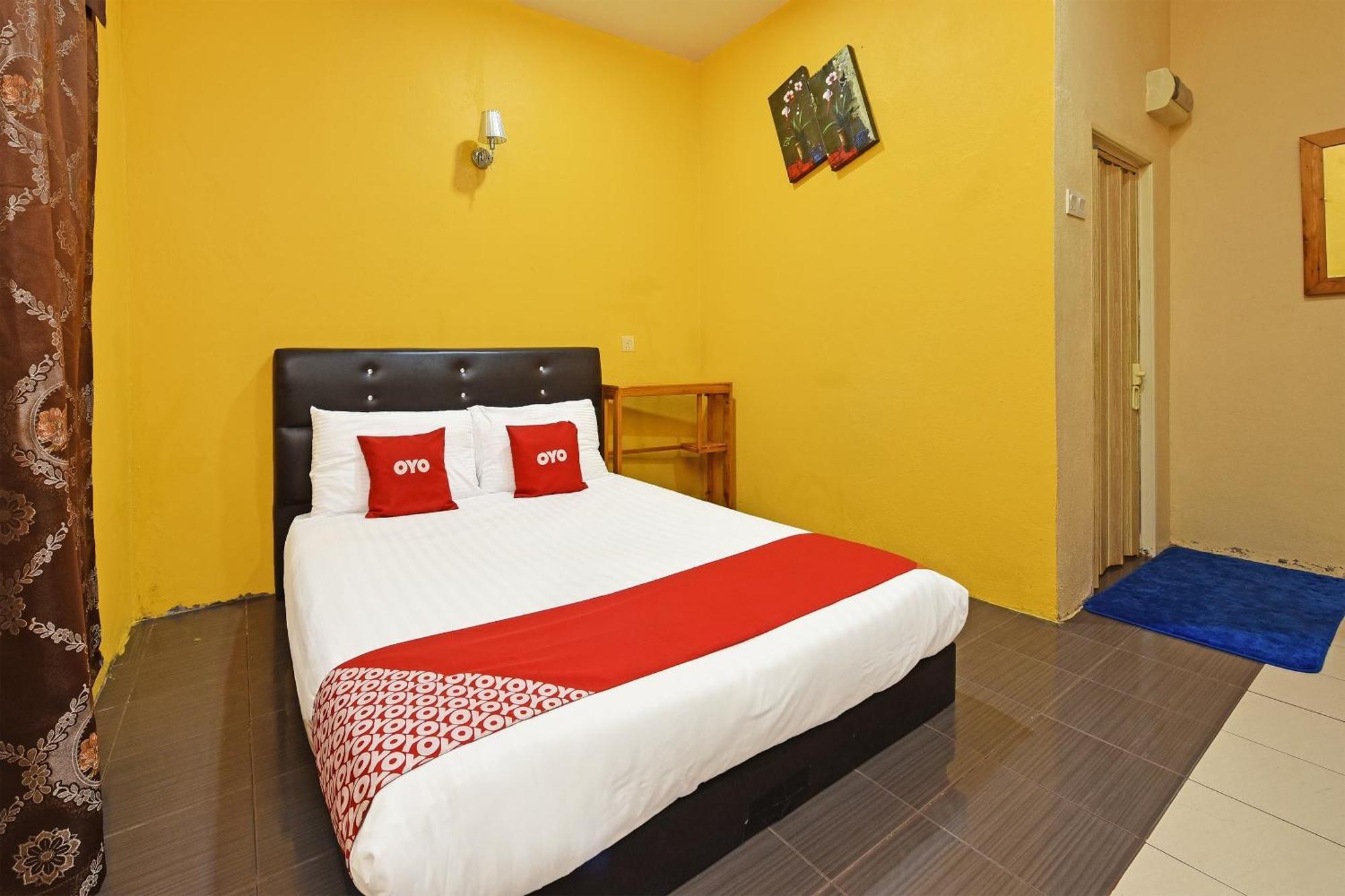 Oyo 90561 Awan Biru Motel Pantai Cenang  Extérieur photo